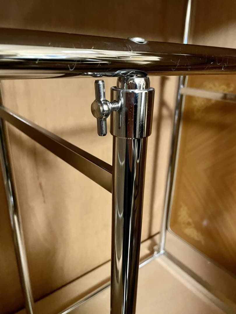 美品中古　20400円の品　ディノス　押し入れハンガーラック　押し入れ