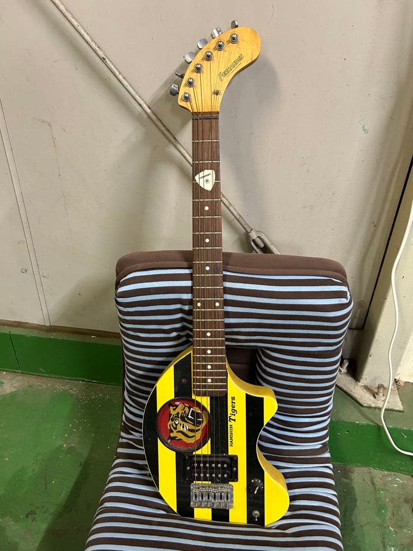 阪神タイガースモデル FERNANDES