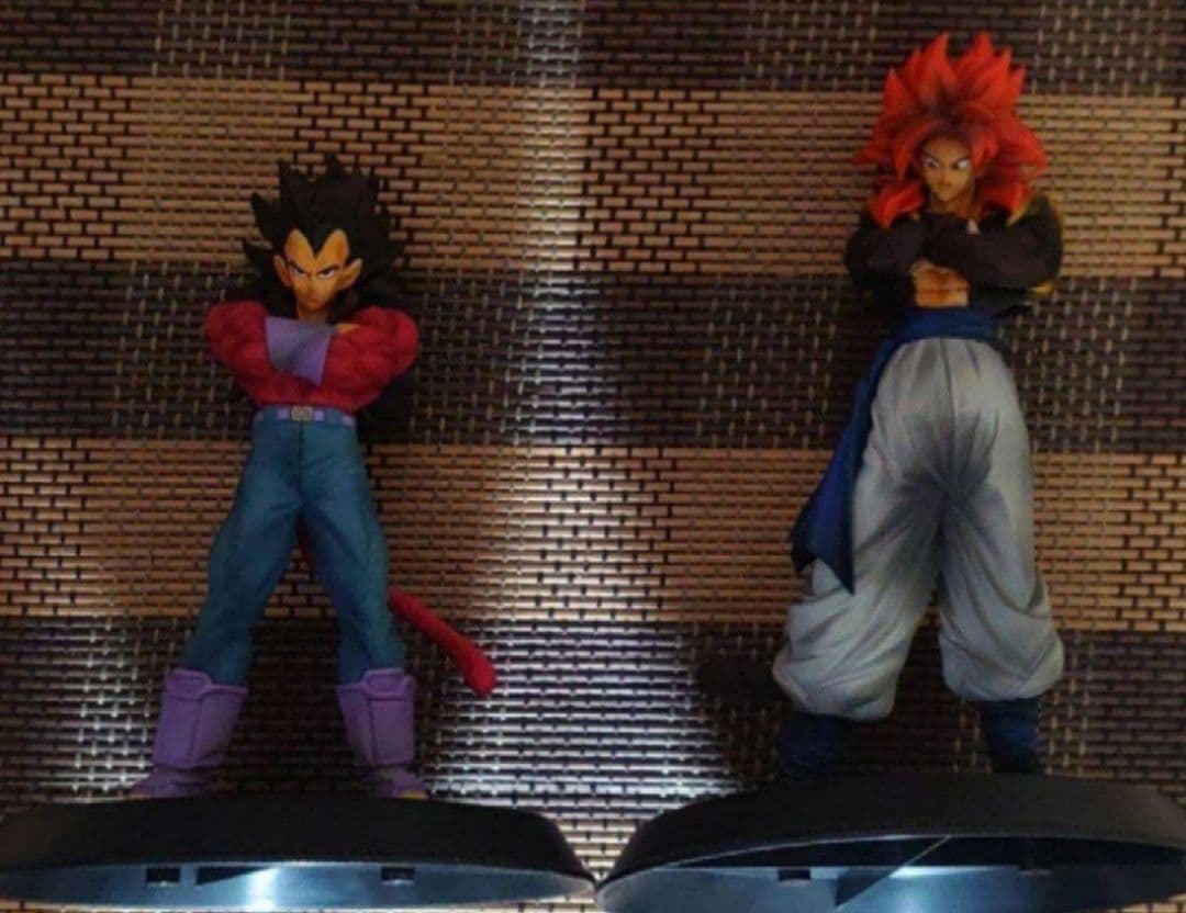 ドラゴンボール フィギュア 10体+小物(ガチャ+ゲーム特典)