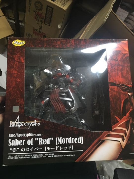 赤のセイバー モードレッド フィギュア fate