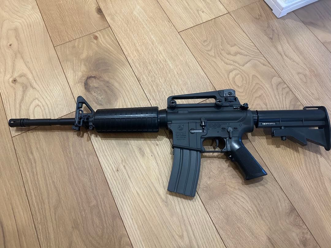 東京マルイ M4A1カービン & G18Cセット