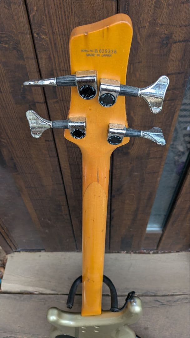 Greco エレキベース シルバー