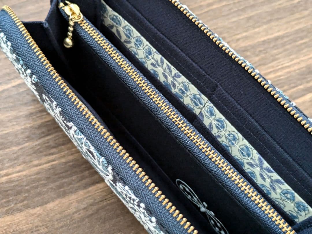 ミナペルホネン celebrate 長財布 ハンドメイド セレブレイト