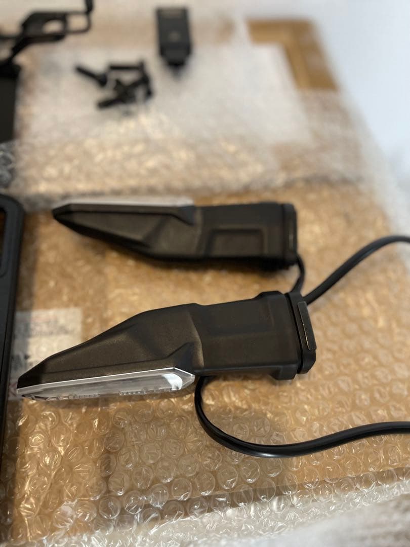 新車外し　z900rs テールランプ　ウィンカー　リレー　ハンドル