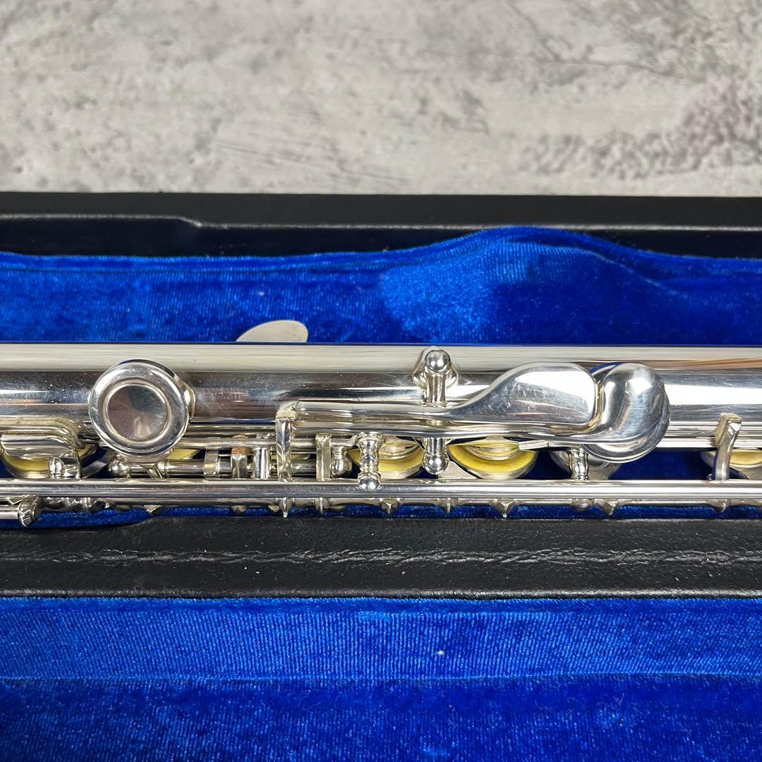 ヤマハ フルート YFL-211 ケース付 入門 初心者 吹奏楽