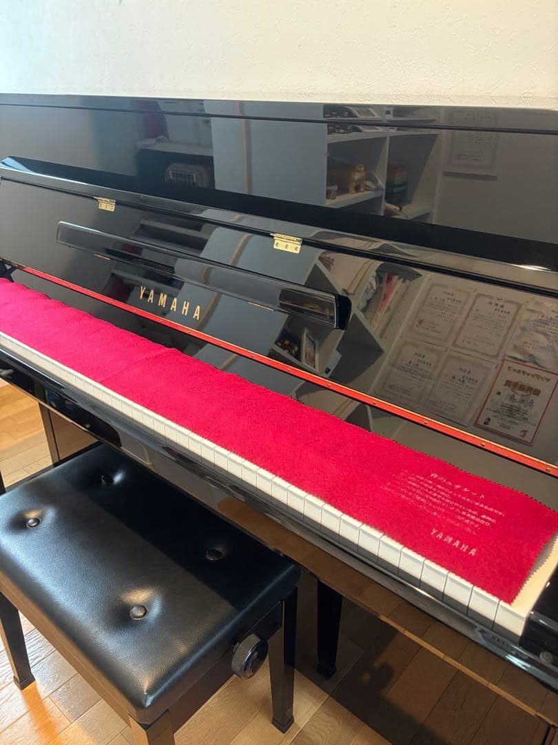 YAMAHA アップライトピアノ b113 黒 椅子•メトロノーム付