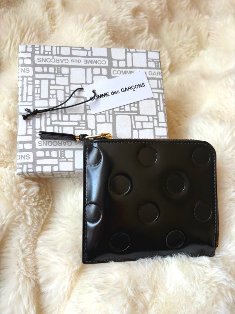 COMME des GARÇONS ポルカドット L字ファスナーウォレット