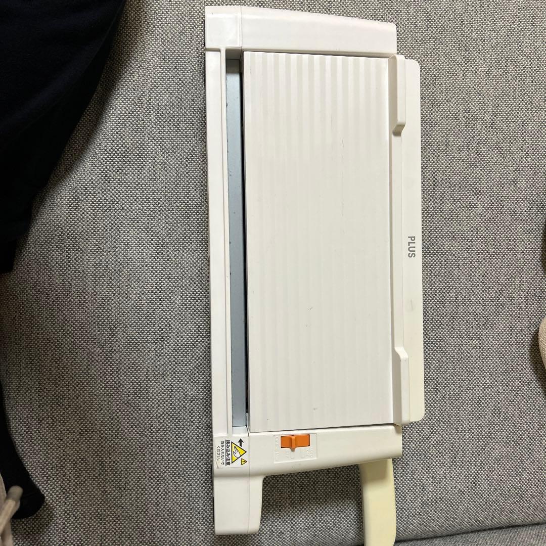 週末限定値下げ‼️プラスPLUS PK-113 コンパクト裁断機(本体)