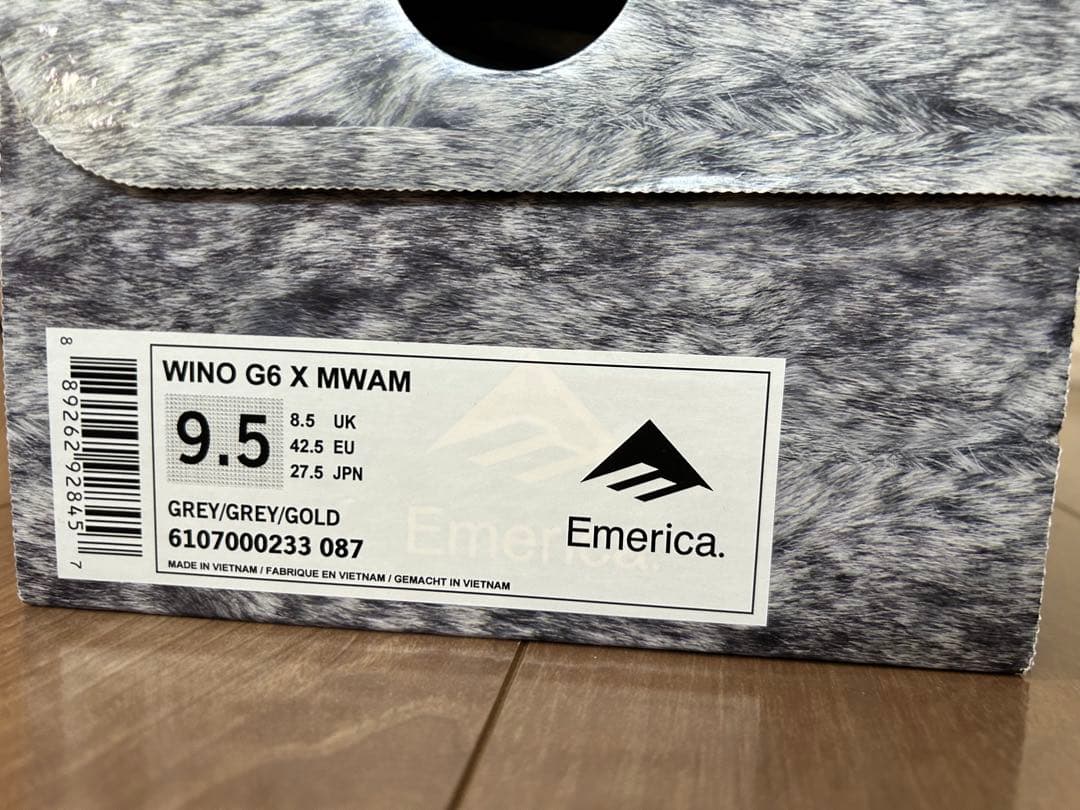 man with a mission×エメリカ　数量限定スニーカー