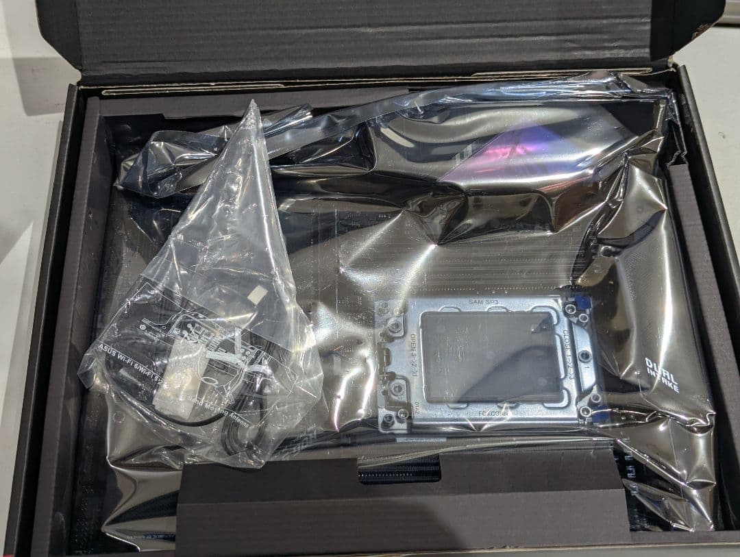 ASUS ROG STRIX TRX40-E GAMING マザーボード