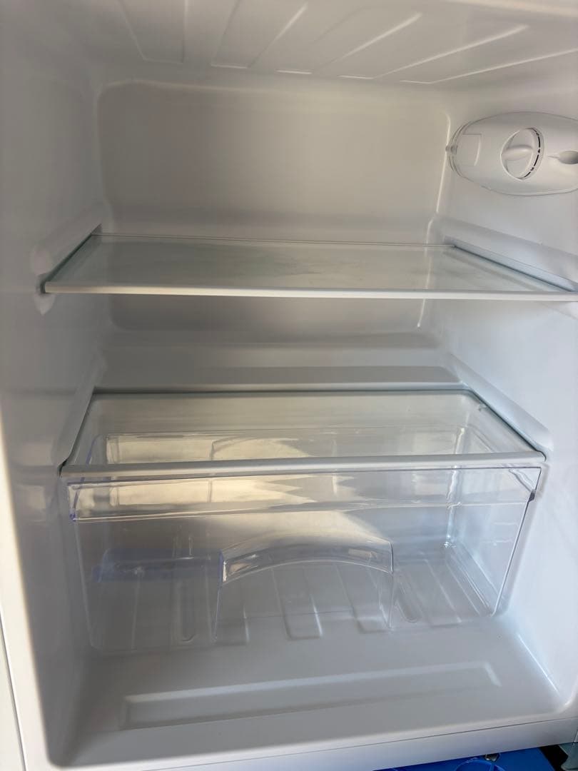 美品 ヤマダ 2ドア冷蔵庫 REFAGE YRZ-C09MW 2025年製