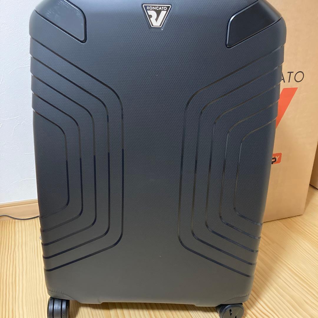 新品イタリア　キャリーケース　ロンカート　イプシロン68～74L ブラック