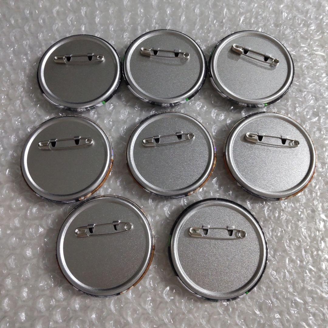 進撃の巨人 じゅうじゅうカルビ トレーディングホログラム缶バッジ リヴァイ ８個