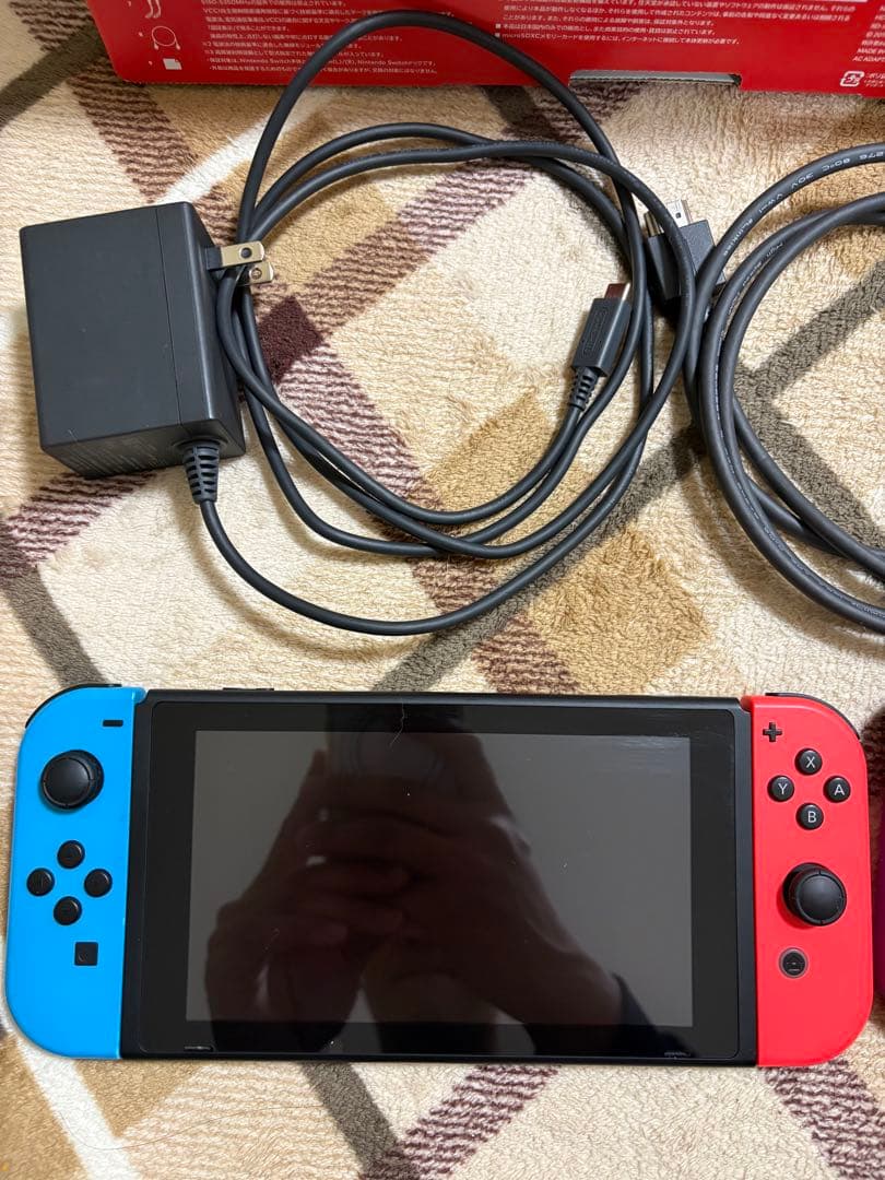 Nintendo Switch 本体 赤青紫オレンジ黄色