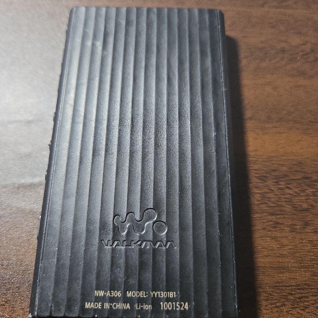 SONY NW-A306 32GB 極美品　シリコンケース付き