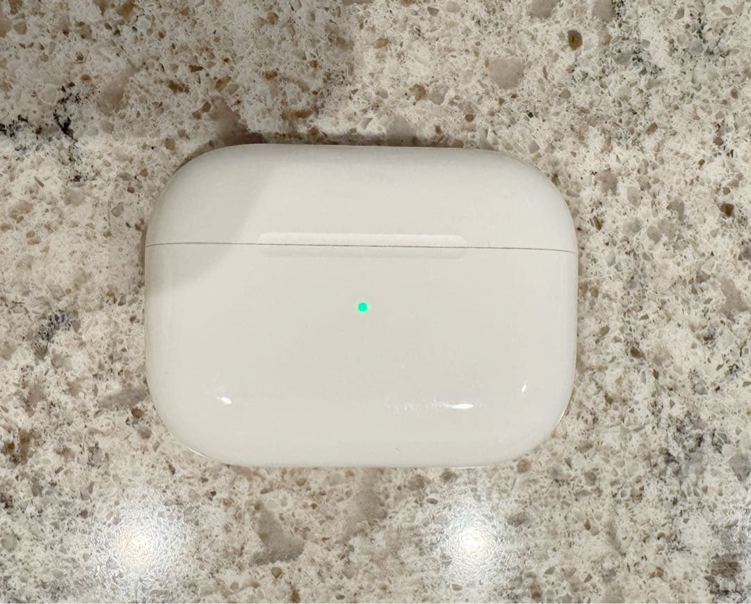 AirPods Pro 2 (Lightning. ワイヤレス充電対応)