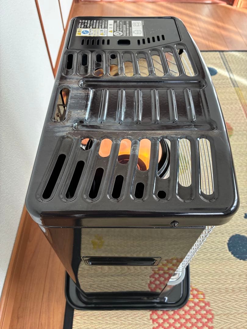 トヨトミ 灯油ストーブ NRC-D28E4 取扱説明書付き