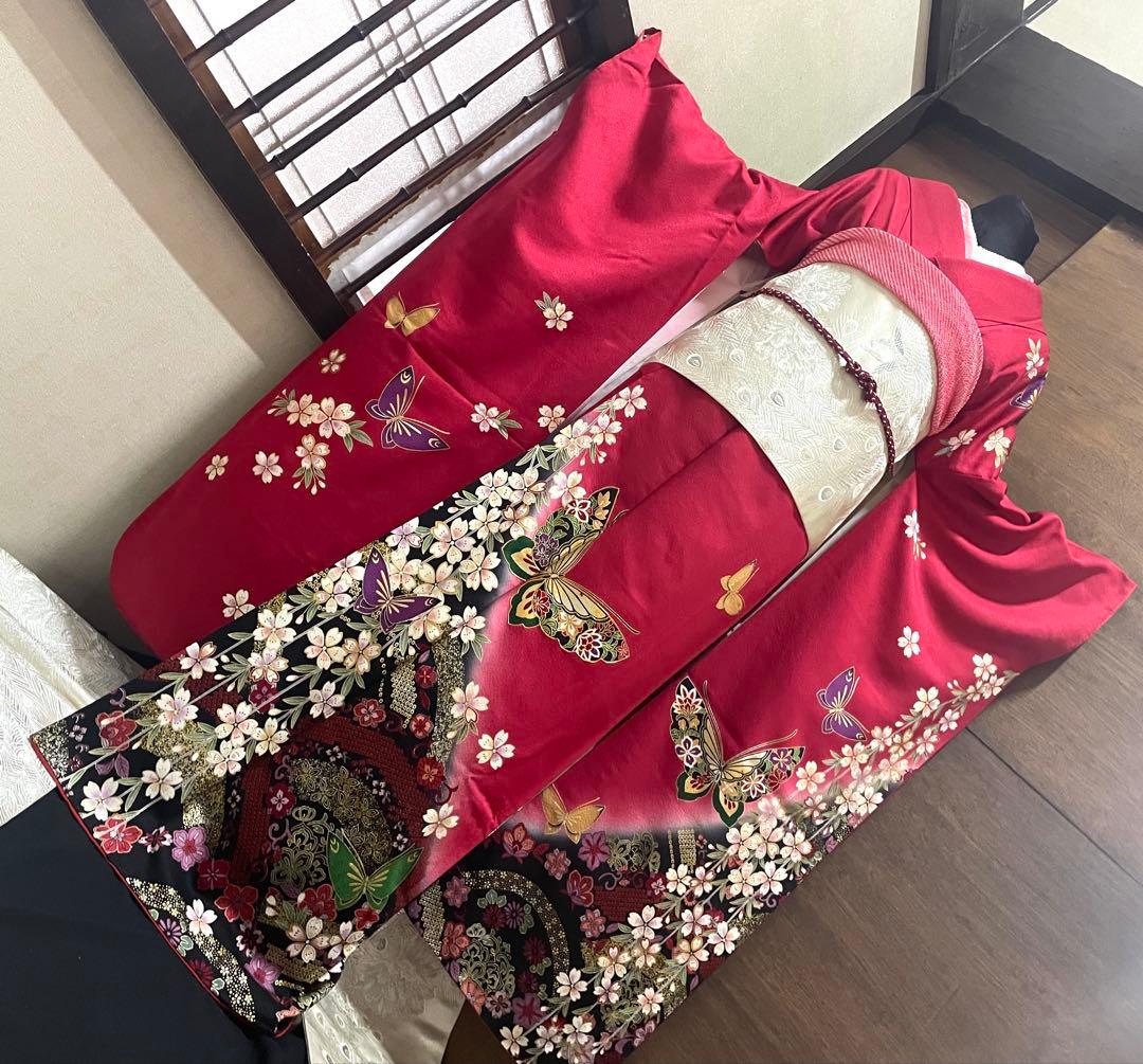振袖フルセット6点M〜Lサイズ振袖 蝶と花の刺繍　正絹　送料込み