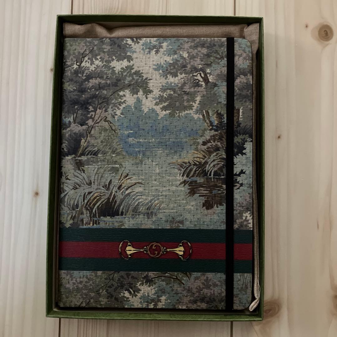 新品未使用品 GUCCI ラージノート シェリーライン