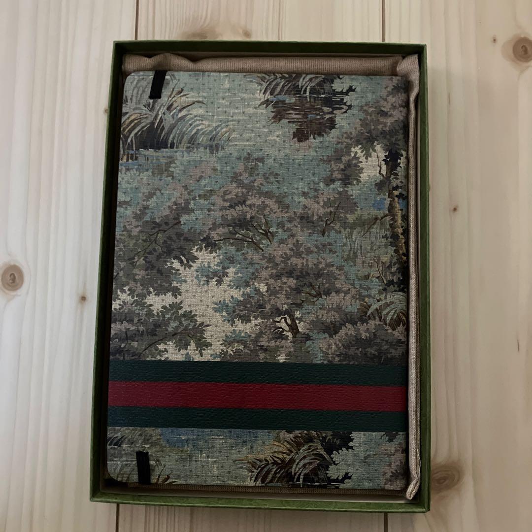 新品未使用品 GUCCI ラージノート シェリーライン