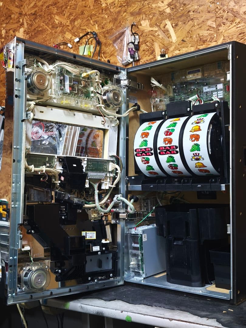 【コアラのマンチー】マイジャグラーIII メダル不要機付