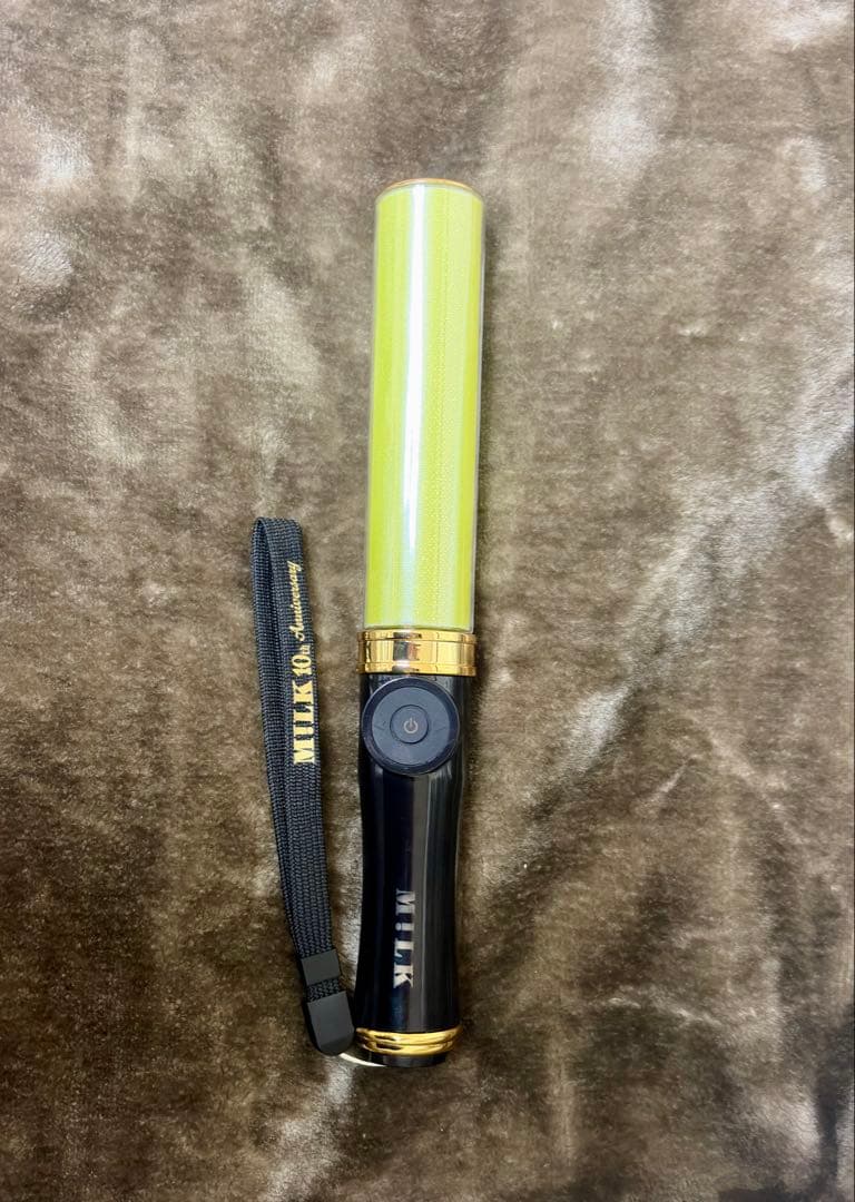 吉田仁人　ペンライト　M!LK