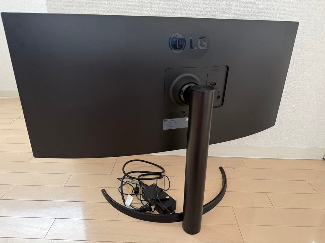 LG UltraGear 34WP65C-B モニター 2024年製