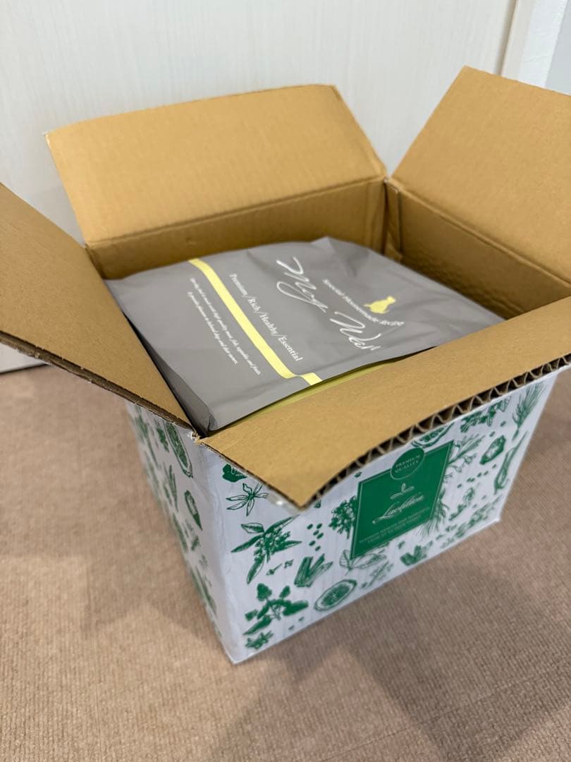 モグワン　ドッグフード　1.8kg✖️3袋