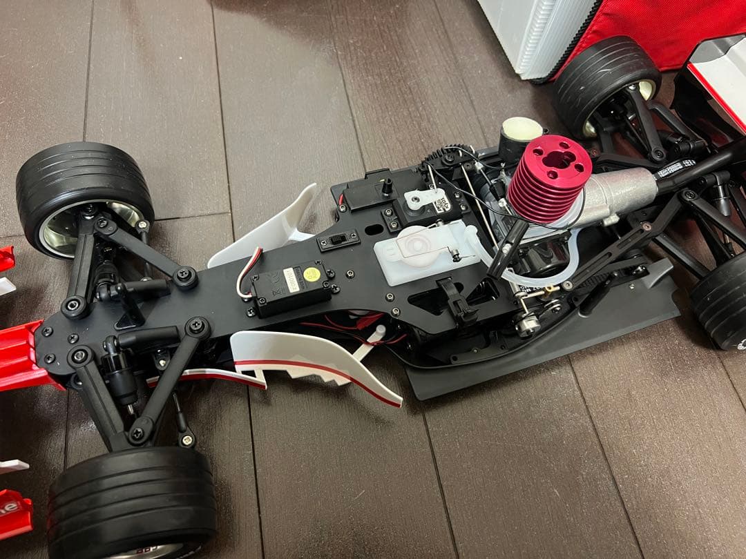 デアゴスティーニ　フェラーリf2004 エンジンカー　未走行　フルセット　超美品