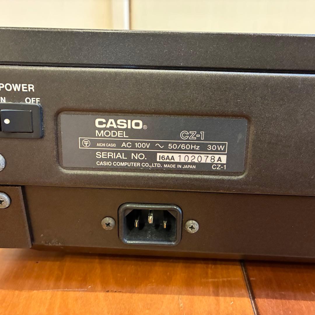 Casio CZ-1 カシオ　シンセサイザー