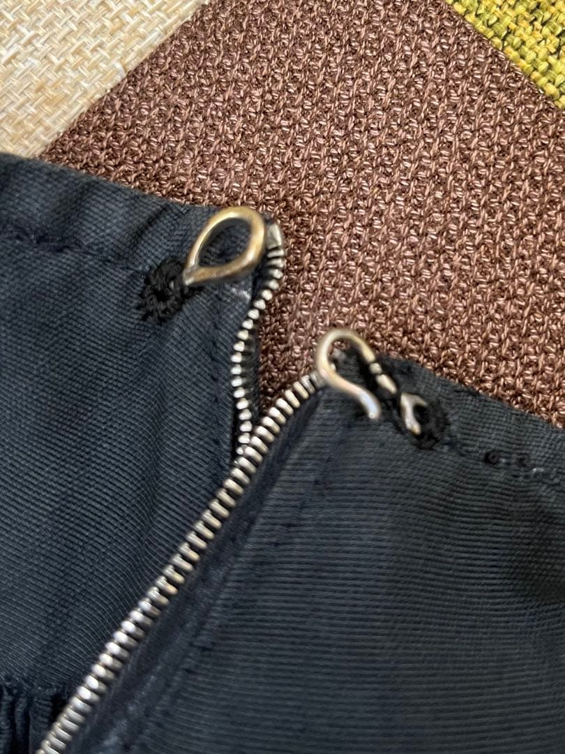 スカート　たっぷり生地　シルク混　黒　ドリスヴァンノッテン