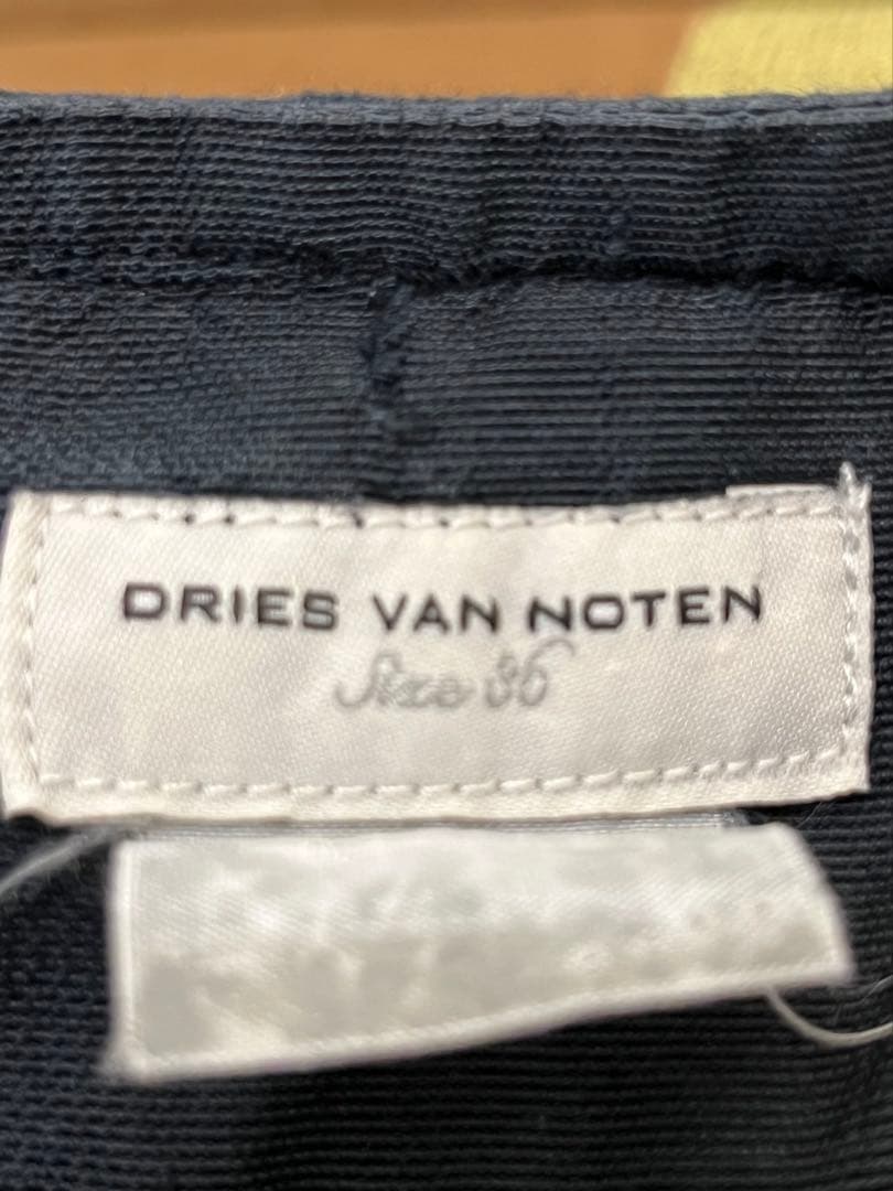 スカート　たっぷり生地　シルク混　黒　ドリスヴァンノッテン