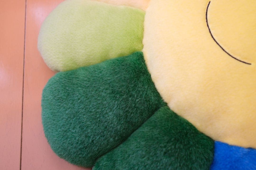 村上隆 カイカイキキ kaikai kiki フラワークッション　60cm