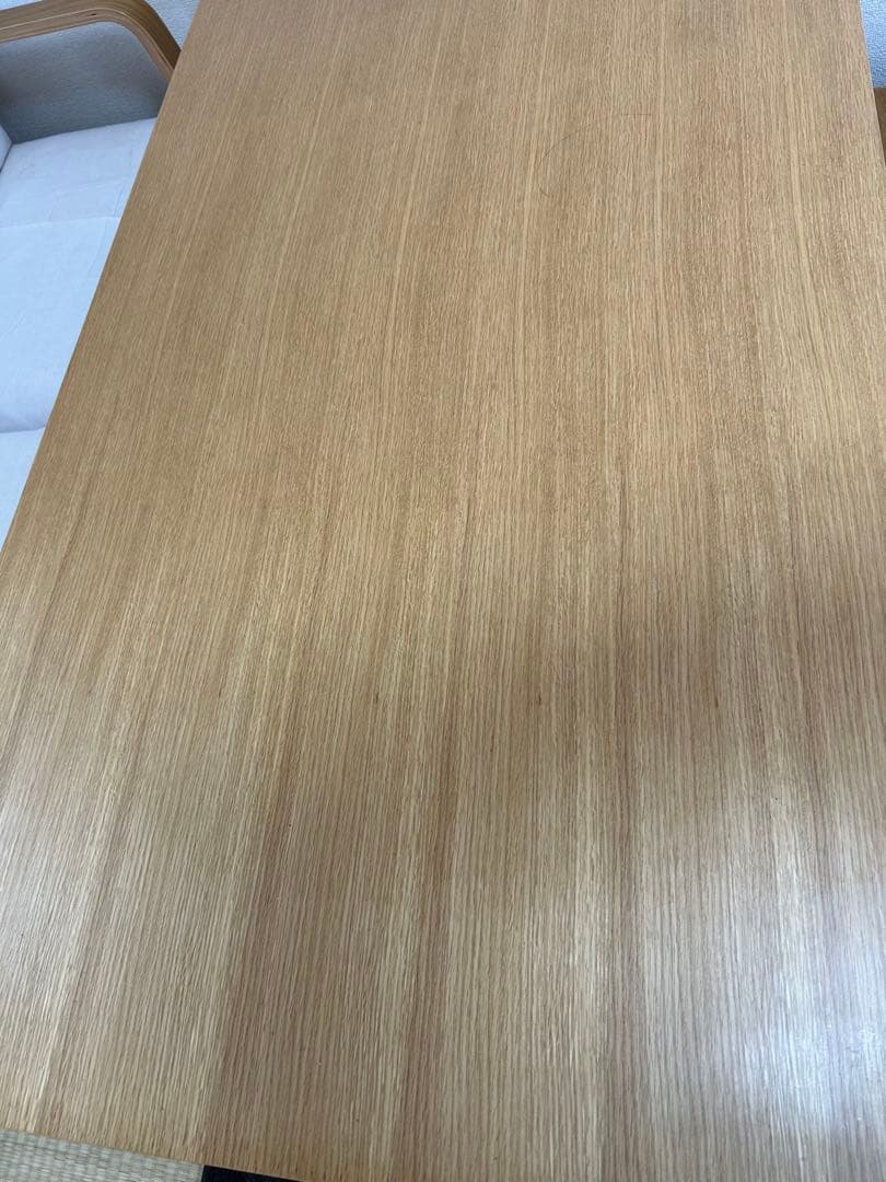 MUJI無印良品:リビングでもダイニングでも使えるテーブル