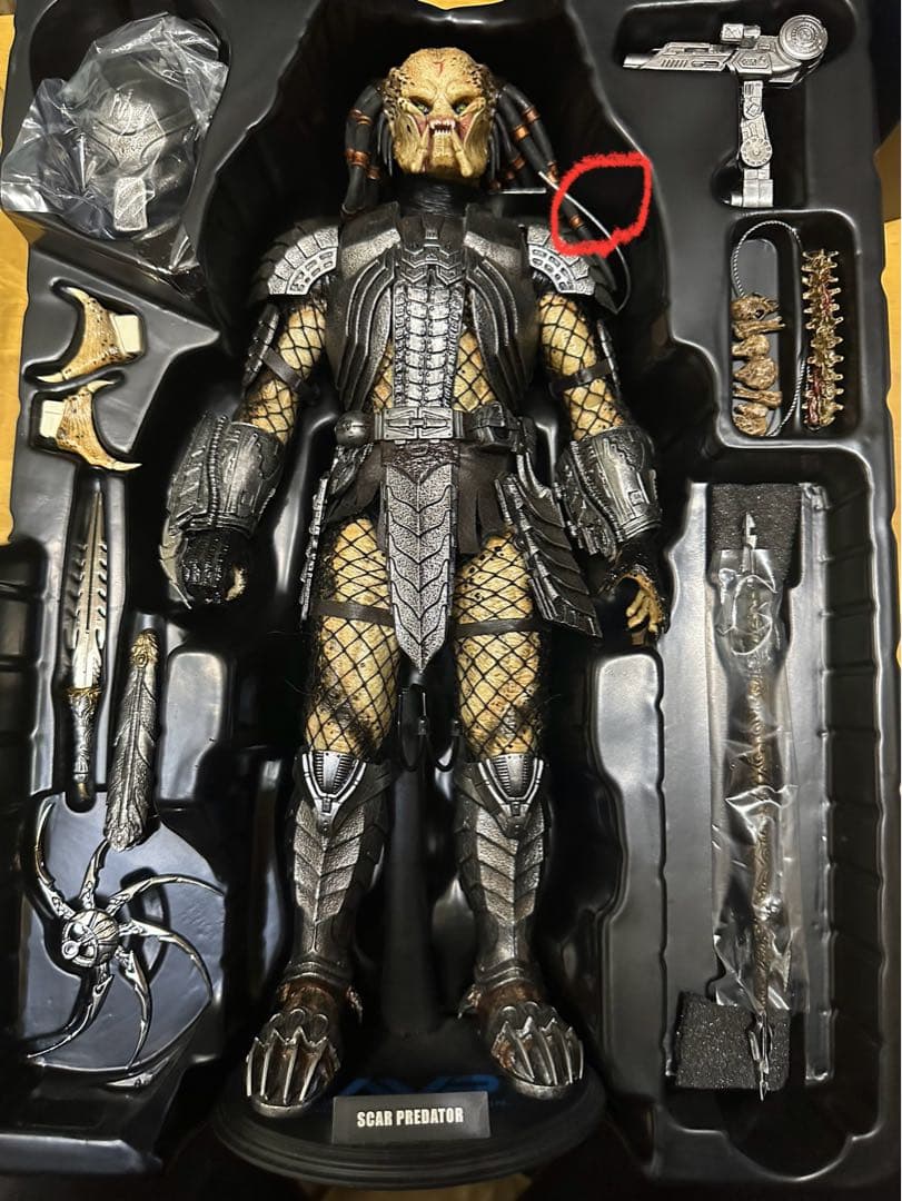 HOTTOYS ホットトイズ スカープレデター（ 2.0版)フィギュア