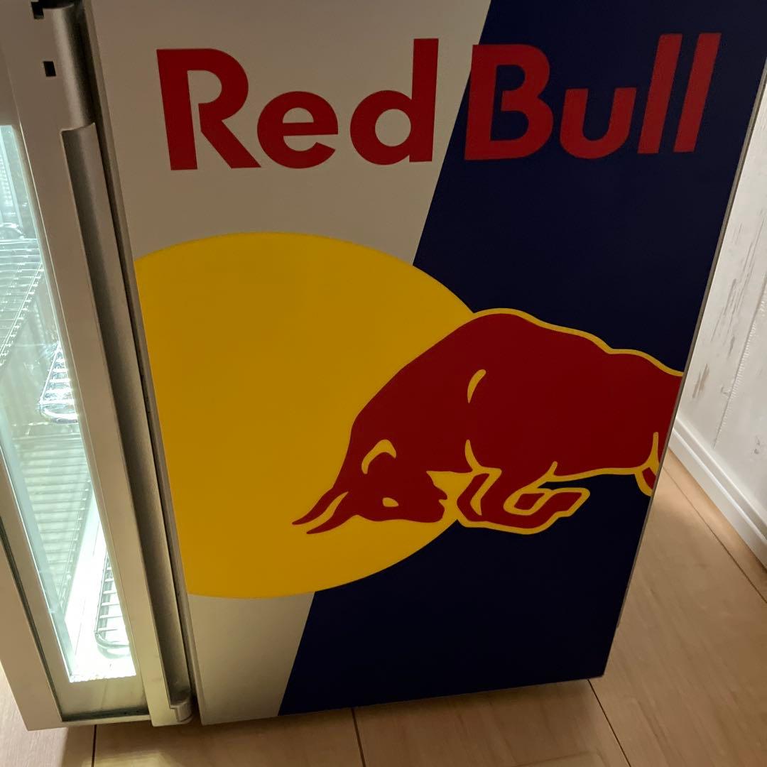 RedBull レッドブル冷蔵庫