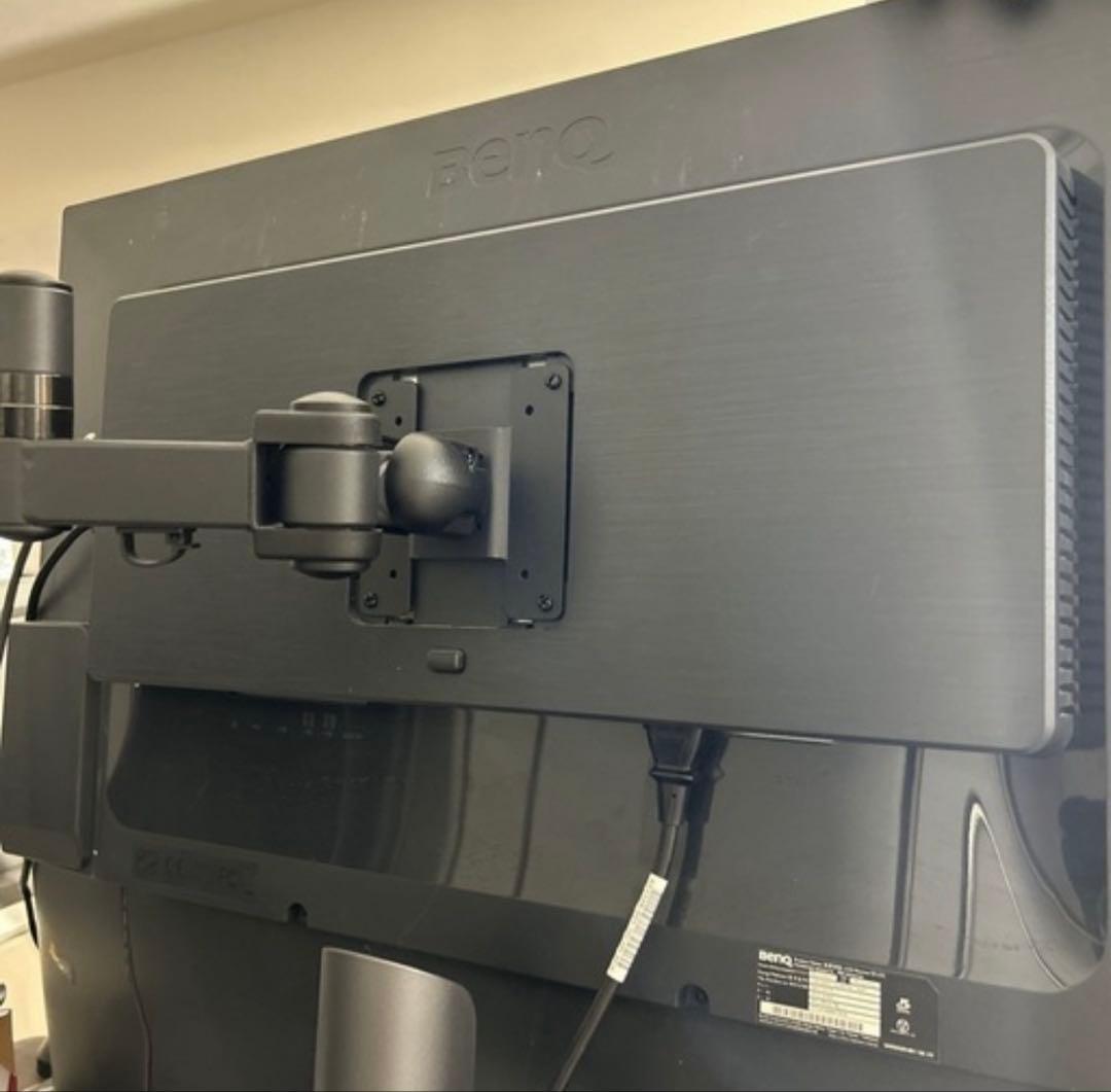 最终値下げ　良品 BenQ PD3200U 4K モニター 32インチ