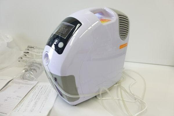 【k1142】ペット用 nevoton MAF mini 酸素濃縮器 酸素発生器