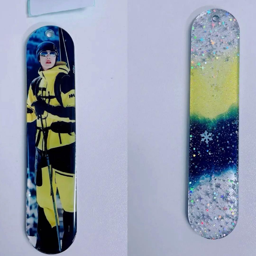 王一博 新作　可愛い　栞　レジンキーホルダー 12点セット❣️0122