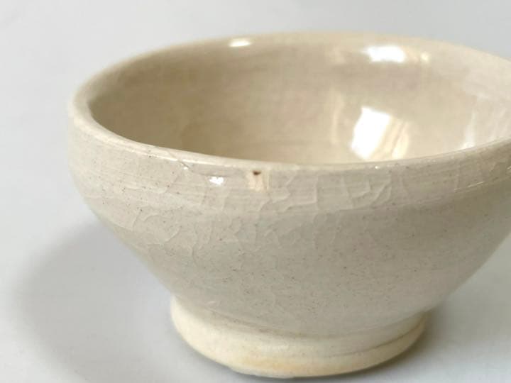 作家物　陶芸家　鯉江良二　ぐいのみ　白釉　白磁　盃　酒器　ぐい呑　酒盃