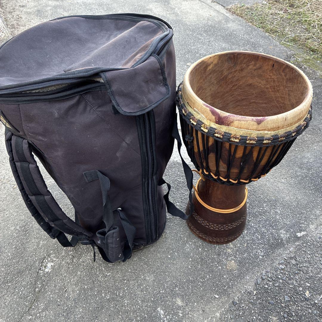 アフリカ 民族 打楽器 大型 ジャンベ ケース付き高さ63cm 打面32cm