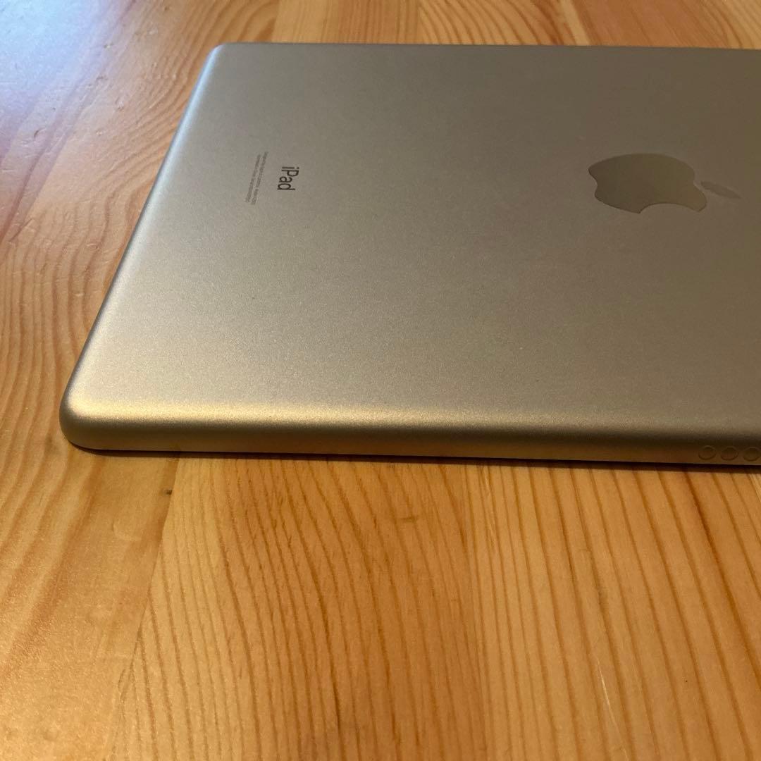 iPad 第9世代 シルバー 本体 ジャンク