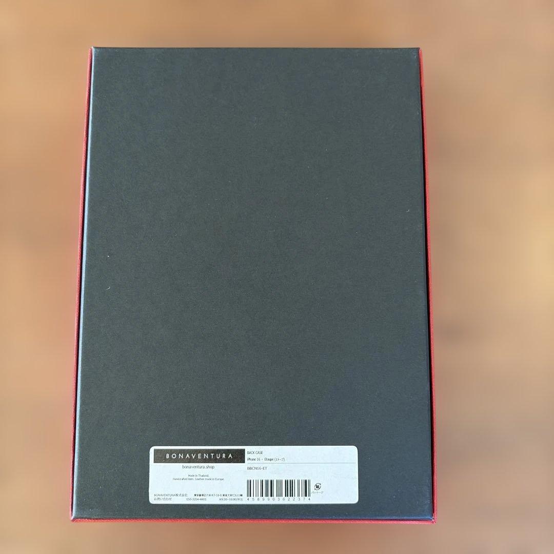 iPhone16 バックケース　エトープ