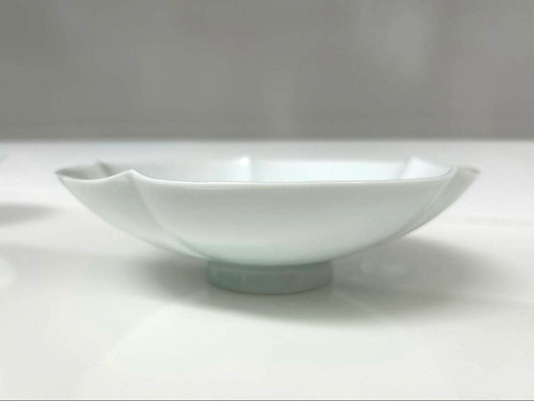 人間国宝 井上萬二作　銘々皿5枚セット　白磁花形