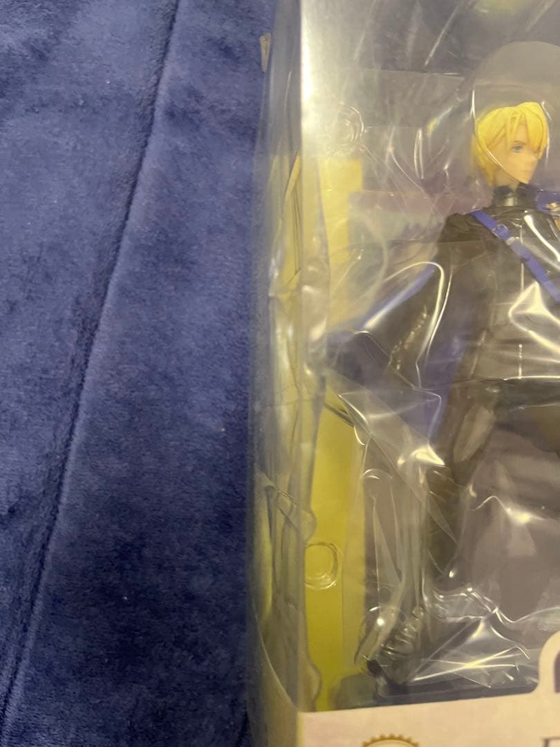 ファイアーエムブレム風花雪月　ディミトリ　フィギュア pop up parade