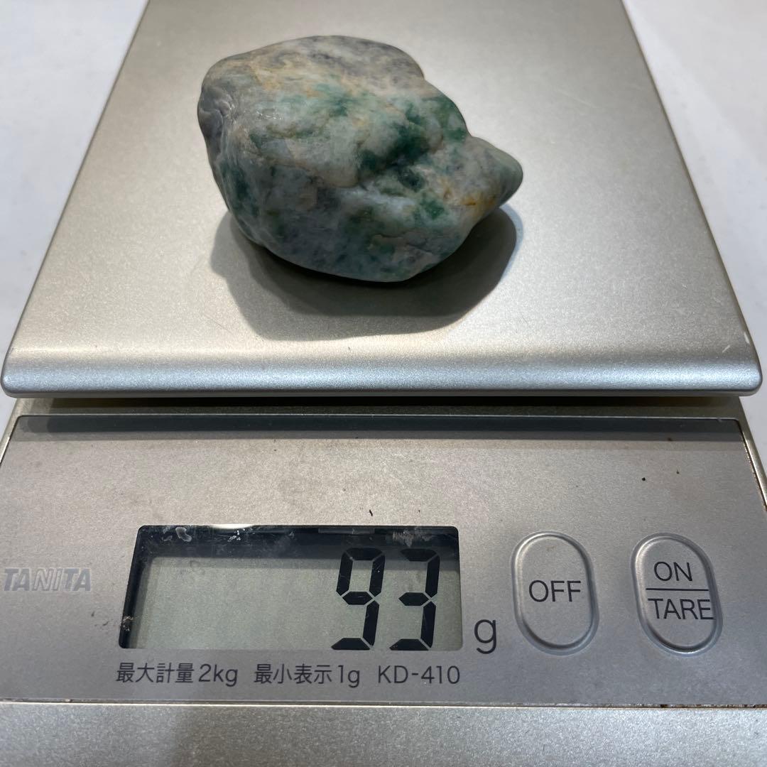 【国産鉱物】糸魚川翡翠　（海石）