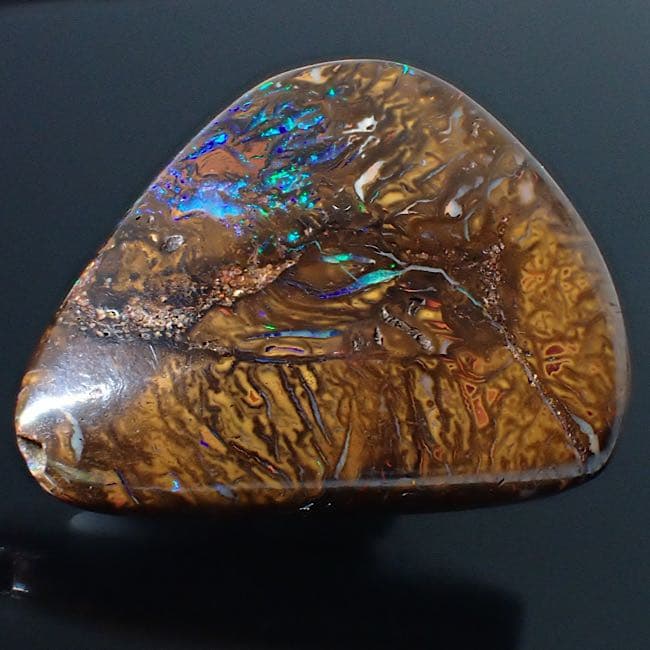 ボルダーオパールのタンブル③