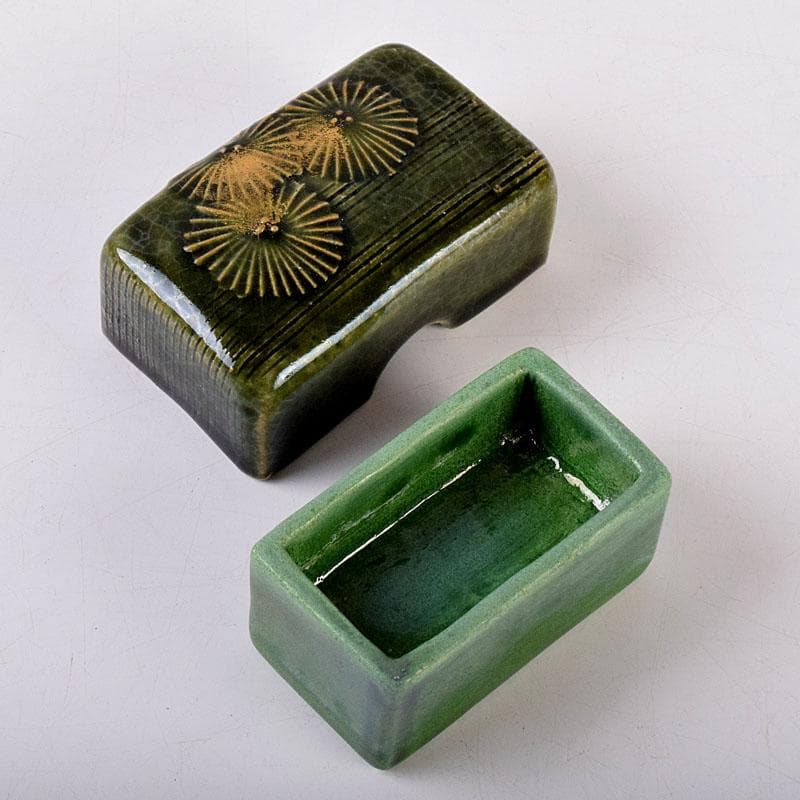 YUKI TANAKA加藤丈佳造　色絵金彩花文　香合　共布共箱　V8484