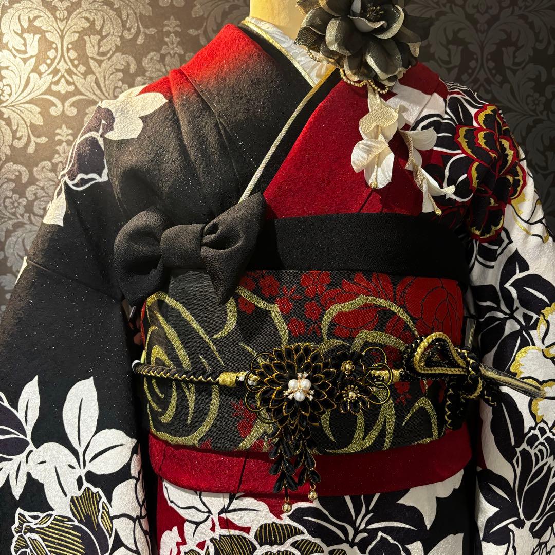 美品　銀通し　染分け　薔薇　金彩　逸品　振袖　フルセット 振り袖