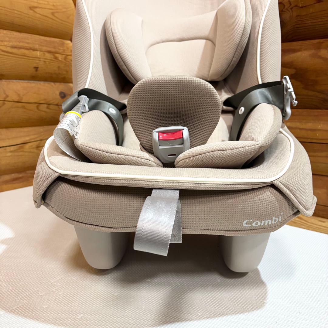 【美品】Combi コンビ チャイルドシート コッコロ S UX 新生児〜